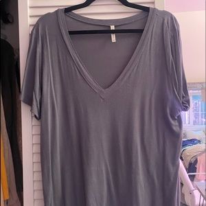 LULUs basics t shirt